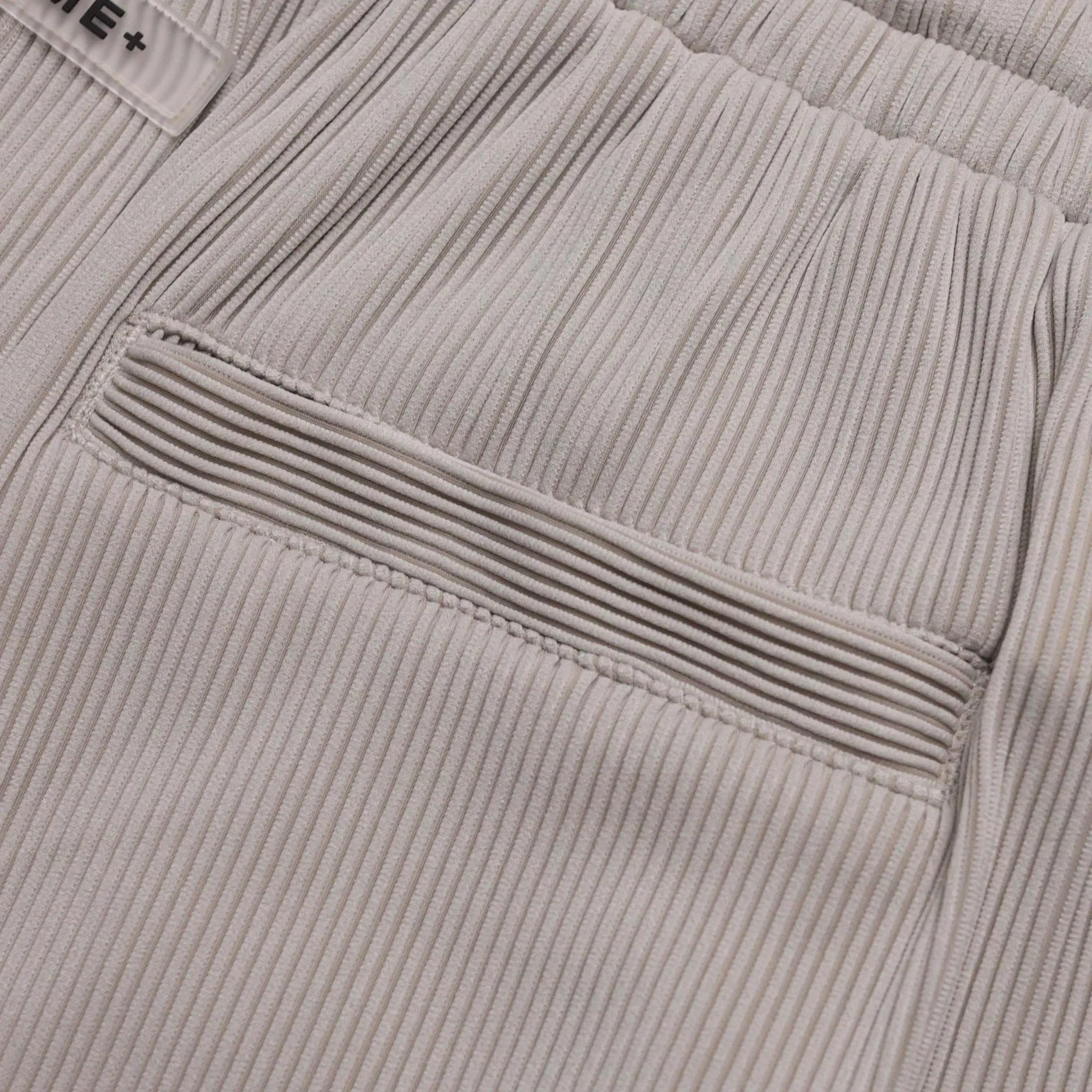 Pleating Short