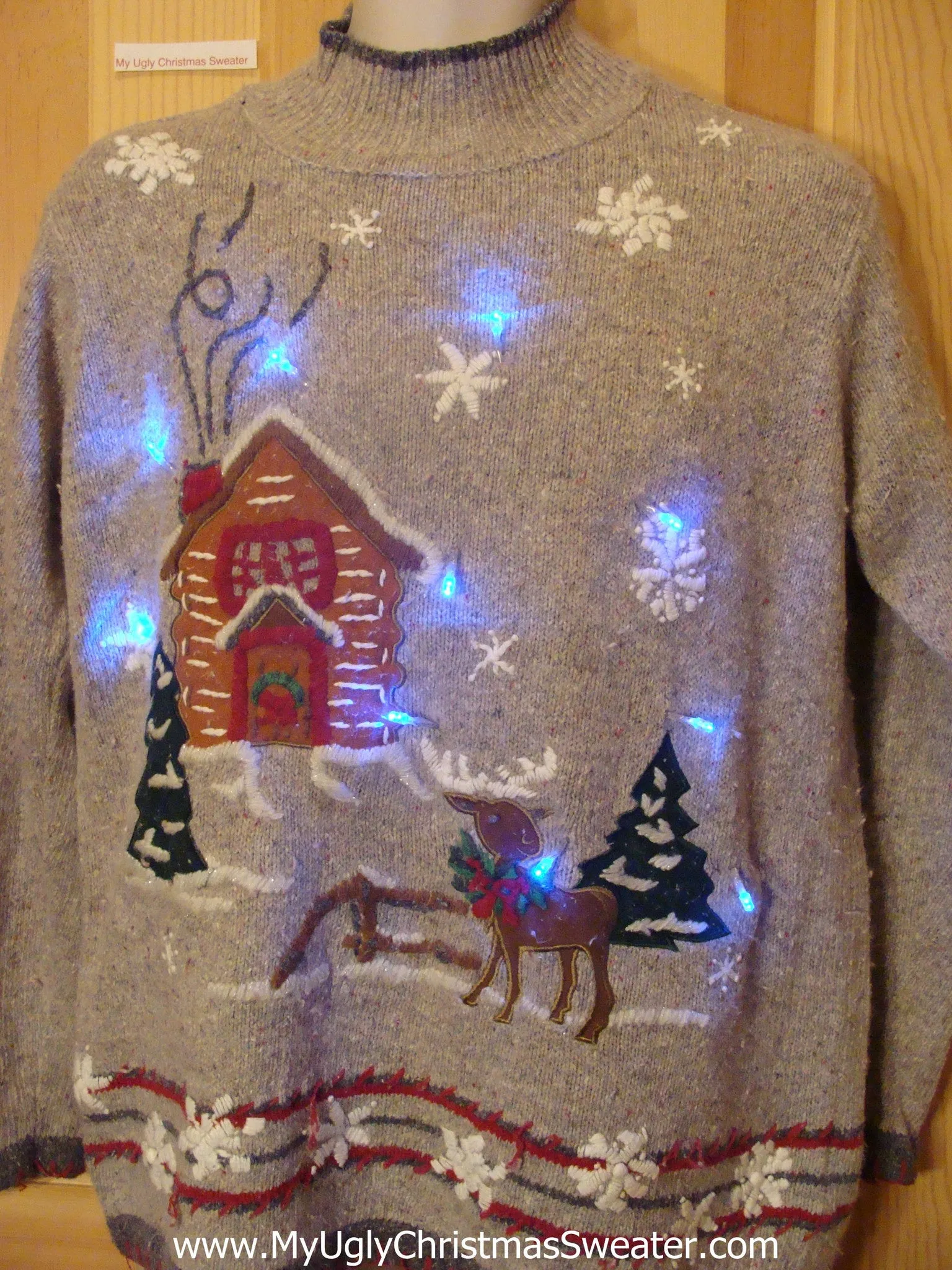 Tacky Light Up Christmas Sweater Pullover Winter Cabin Reindeer