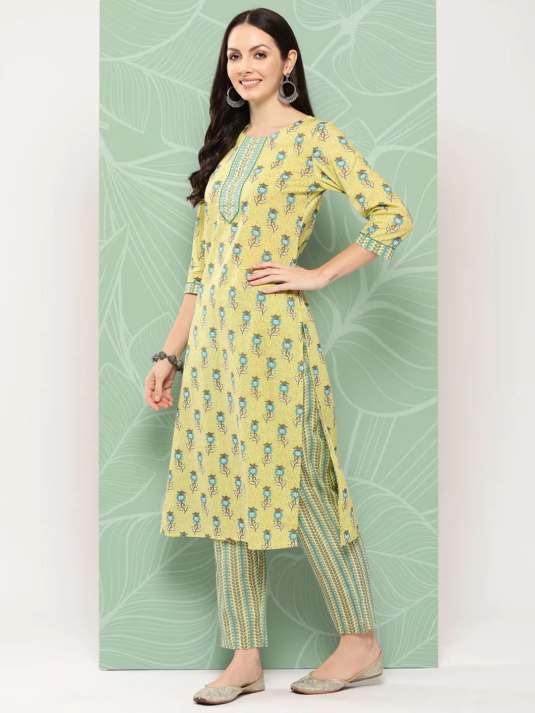 Women Olive Green Pure Cotton Kurta Set With Dupatta